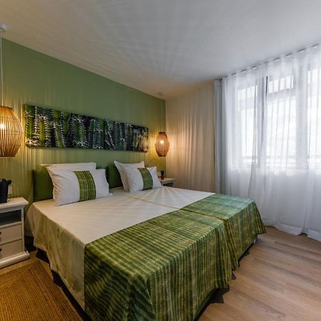 Les Cerisiers Beach Residence, Cosy And Modern 3 Bedroom Apartment Located 50 Metres From The Beach And From All Amenities And Restaurants On The Coastal Road Flic-en-Flacq Buitenkant foto