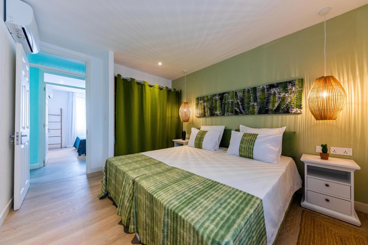 Les Cerisiers Beach Residence, Cosy And Modern 3 Bedroom Apartment Located 50 Metres From The Beach And From All Amenities And Restaurants On The Coastal Road Flic-en-Flacq Buitenkant foto